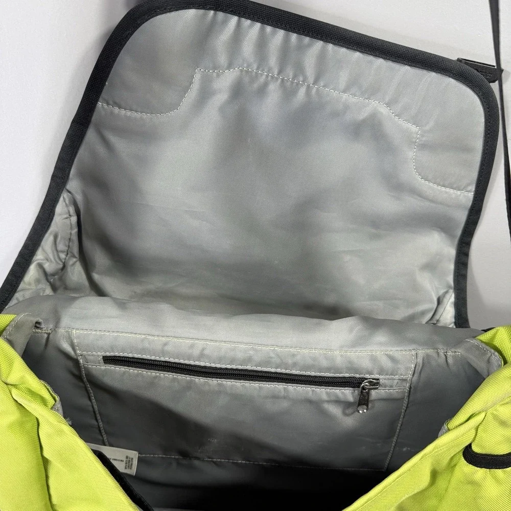 Patagonia Yellow 16